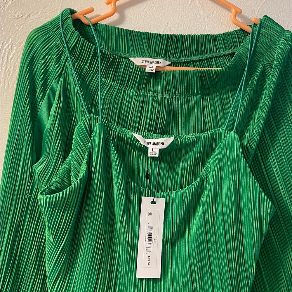 Steve Madden Emerald Pleated Blouse